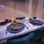 Stanislas Sensual Bali Jacuzzi 300m Place Stanislas